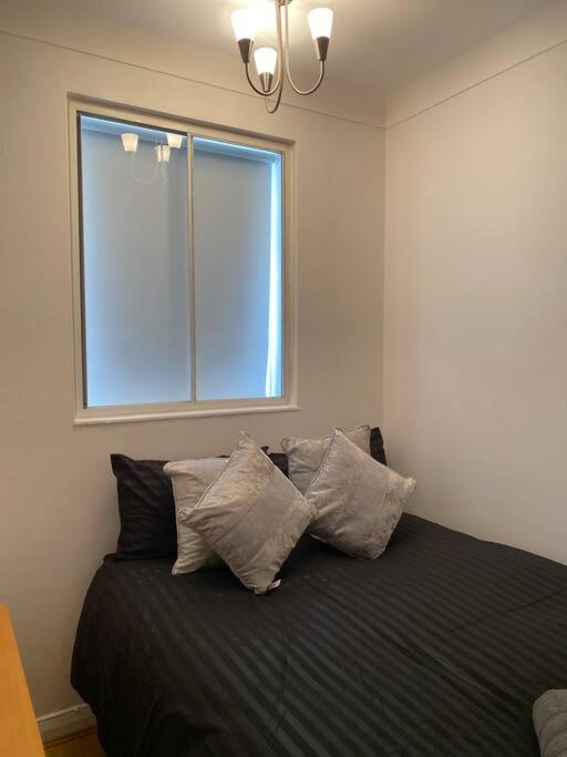 018- Premium Location Regent Park Radley House Apartment London Ngoại thất bức ảnh